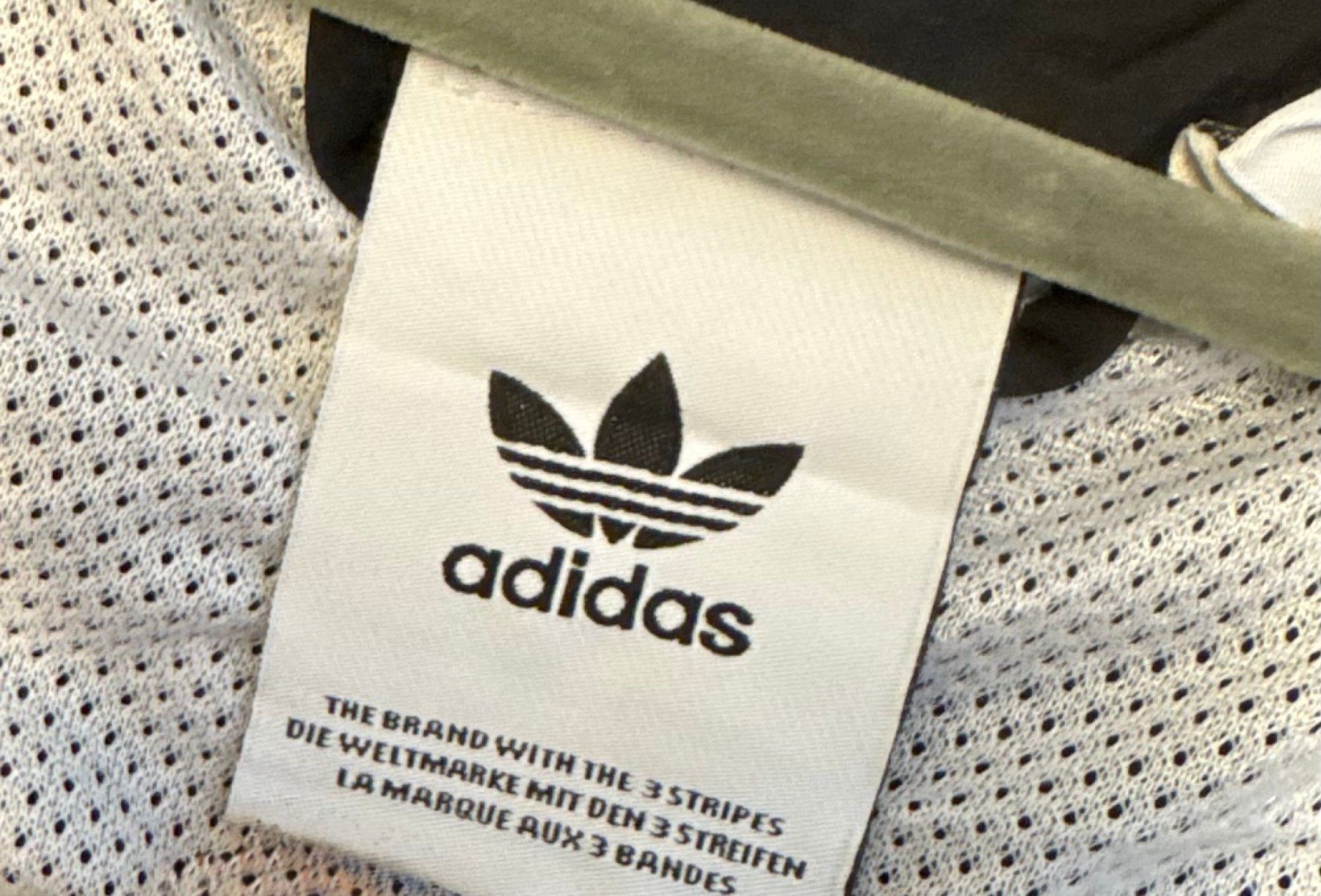 Jacken: Adidas Jacke Schwarz/Weiss Grösse S – Gebraucht aus Herisau von Seyashop1 3