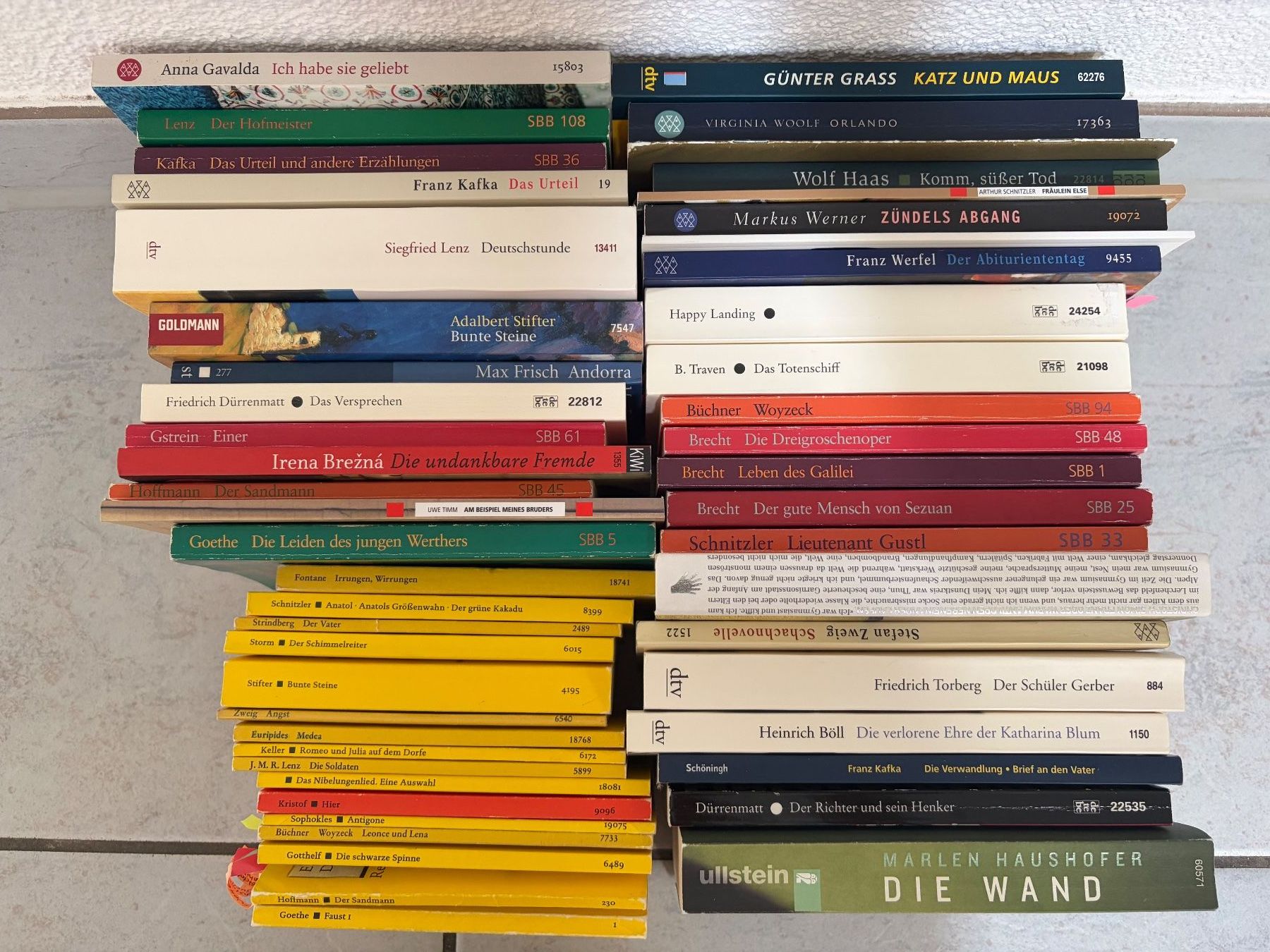Libri: 51 Deutsche Buchklassiker – Usato da Schüpfheim venduto da curon123