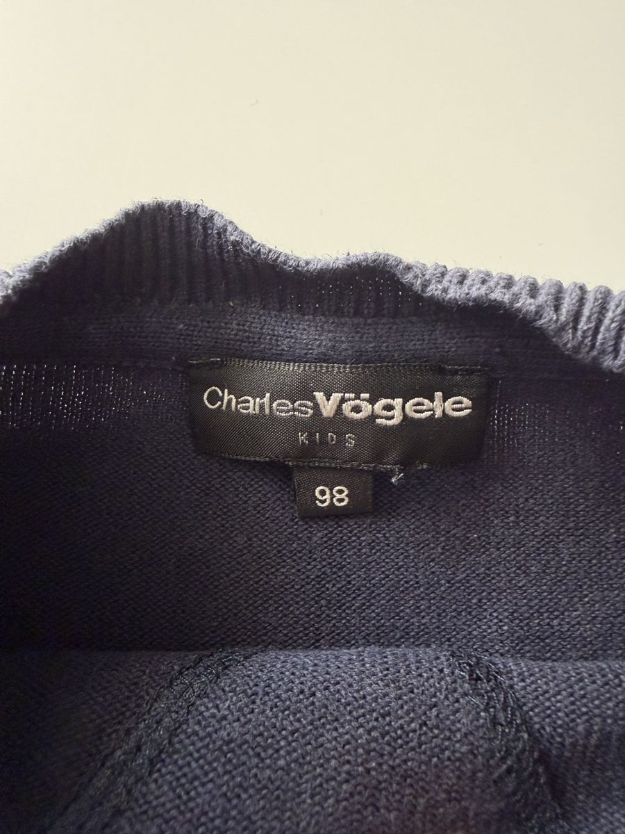Pulls et sweat-shirts: Feinstrickpullover blau (98) – D'occasion à Zürich par Riiinchen 3
