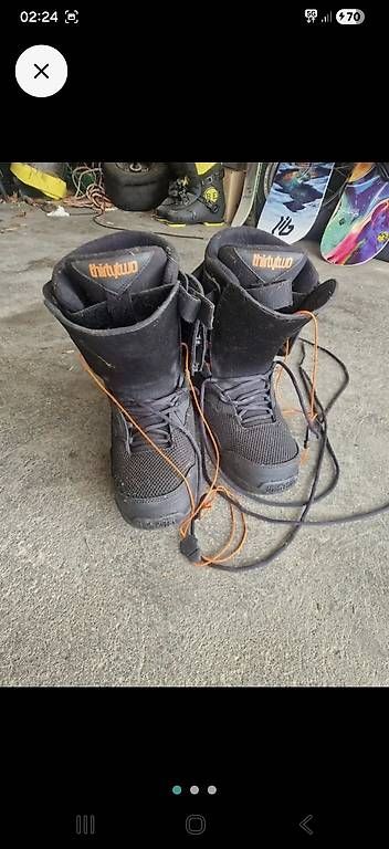 Scarpe da uomo: Thirtytwo snowboard boots gr.44 – Usato da Unterseen venduto da beE-Scooter