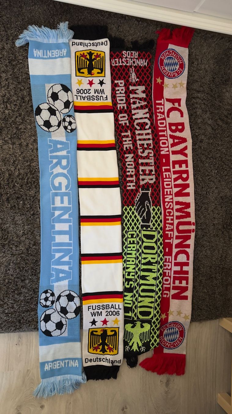 Foulard & Sciarpe: Grosse Fussballschal Sammlung – Usato da Kollbrunn venduto da yvo_r8wt 3