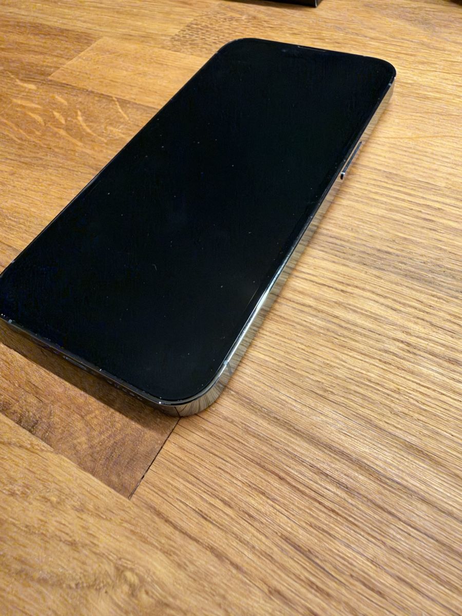 Apple Telefoni cellulari / Smartphones: Apple iPhone 13 Pro / 128 GB / mit Originalverpackung – Usato da Schenkon venduto da _vanessa_08 3