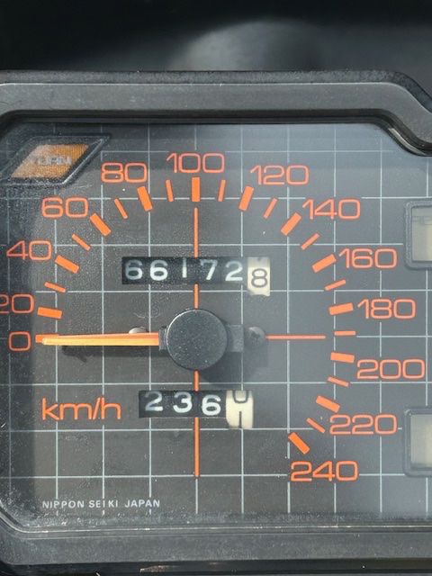 Honda Touring: Oldtimer Honda CBX 650 E, Bj. 1984 – Usato da Ernetschwil venduto da tkl_lf7m 4