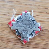 Médaille Ancien Insigne/Badge Suisse Neuveville 1924