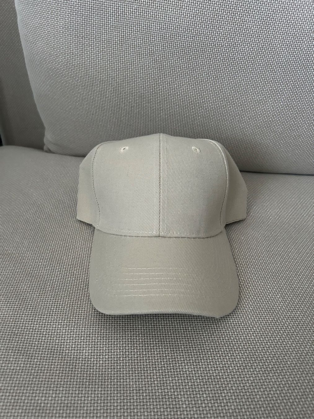 Autres vêtements & accessoires: Kappe neui – Neuf (Voir description) à Zürich par Yvo619 1