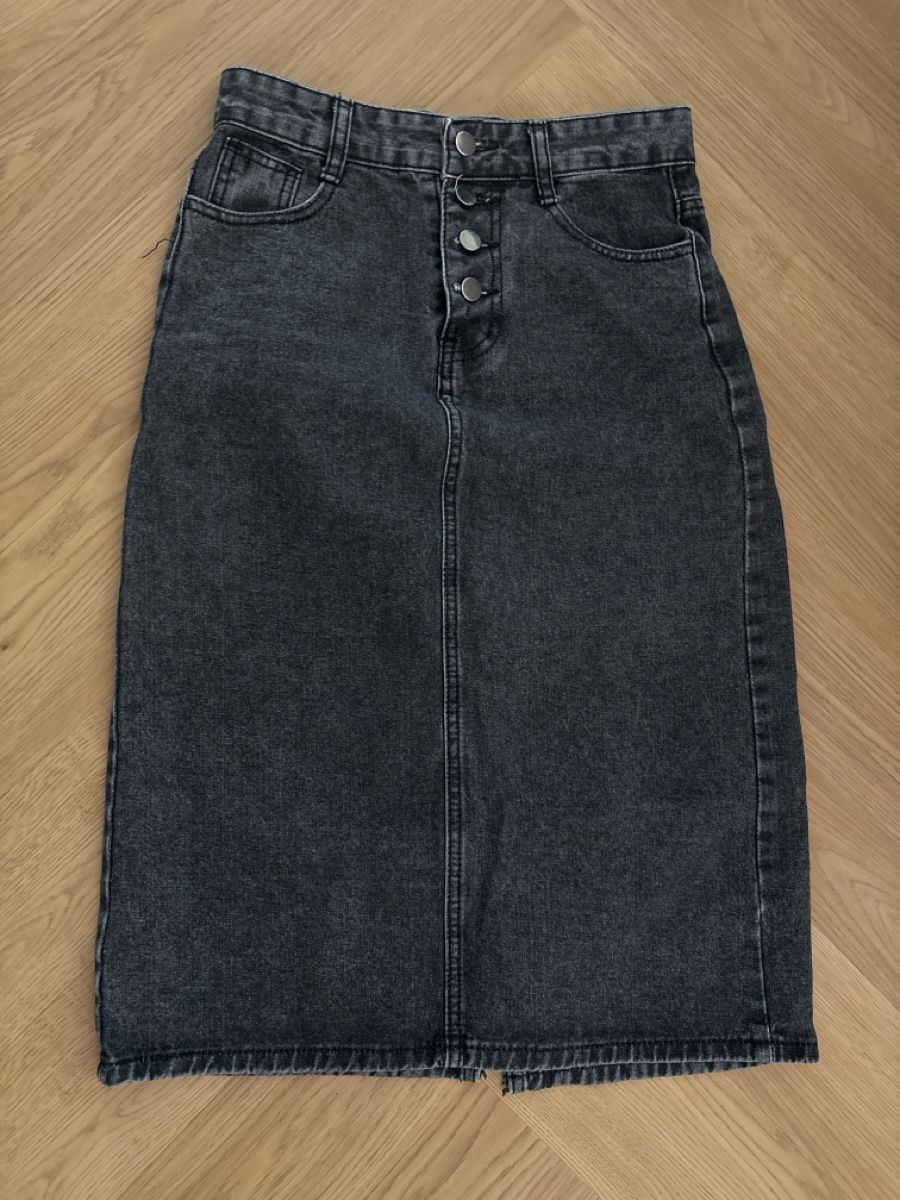 Röcke: Jeansrock Midirock Gr. 28 – Gebraucht aus Zürich von leonie.vera 1