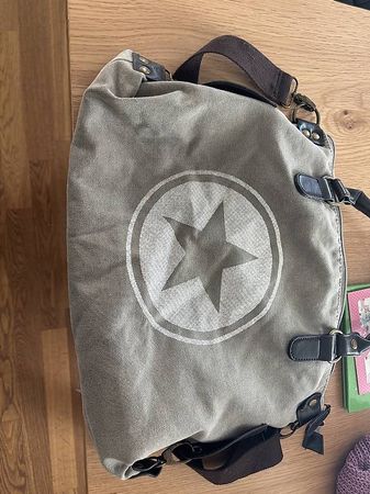 Tasche mit Stern