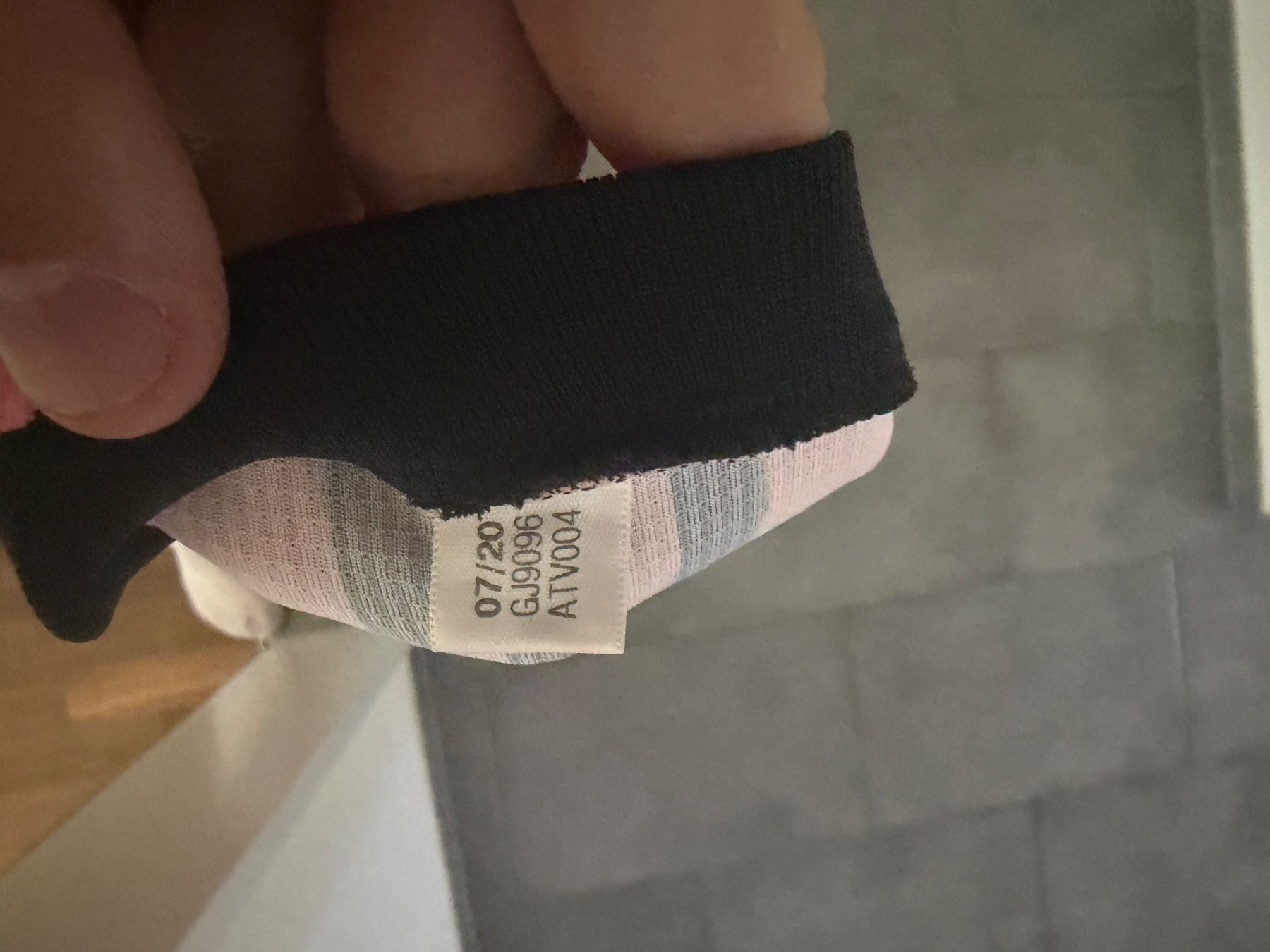 Juventus Canottiere & Pantaloni: Juventus Trikot Pharrell Williams – Nuovo (secondo la descrizione) da Grenchen venduto da lyn_8w2w 4