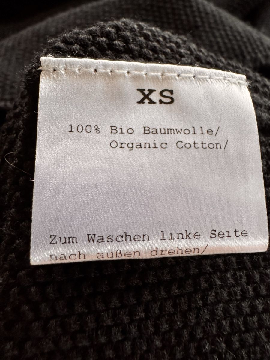Maglioni & Felpe: Handknit Bio Baumwolle Pullover schwarz Gr. XS Damen – Usato da Rorschacherberg venduto da Kpas 3