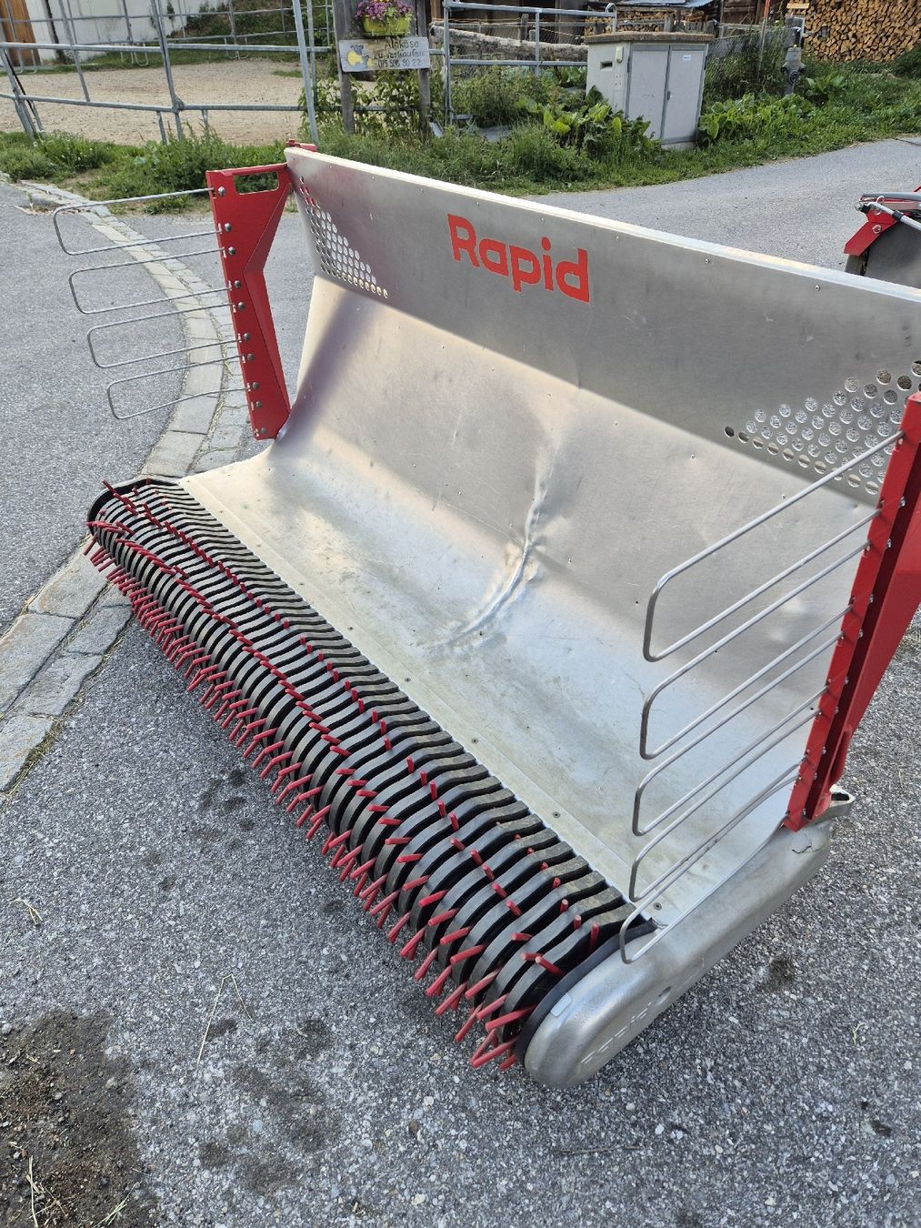 Aebi Alle Maschinen: Twister 180 – Gebraucht aus Hinterrhein von cloudy_c