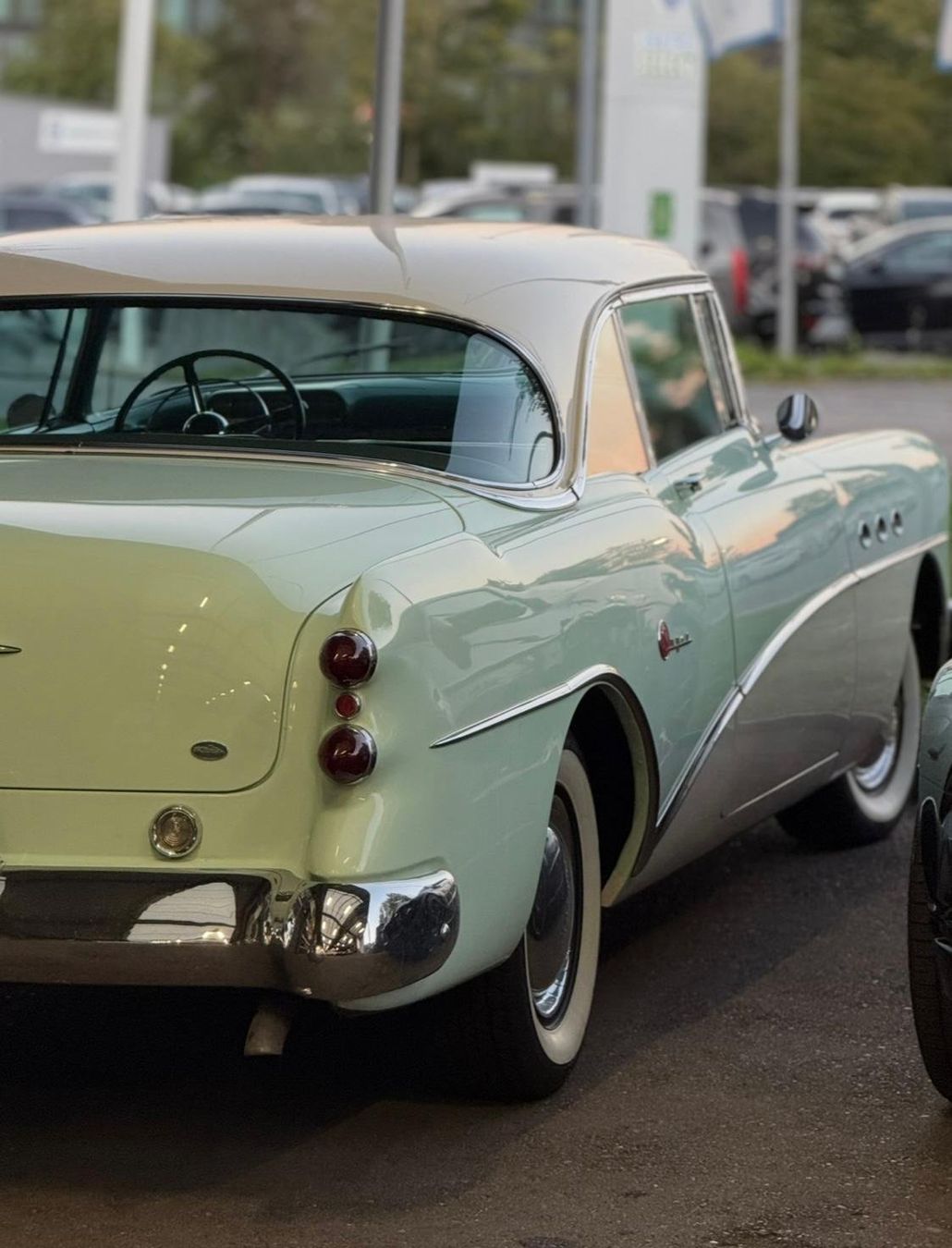 Buick Automobili: Buick Super 1954 mit Veteran Eintrag – Usato da Thalwil venduto da Noa_Nero 4