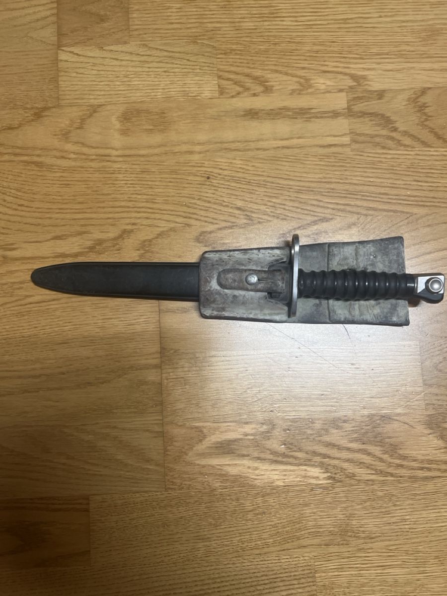 Schweizer Armee Armi bianche: Bajonett mit Scheide, 28 cm Klinge, gebraucht – Usato da Andwil SG venduto da jan_75d5 1