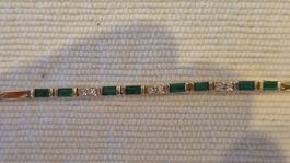 bracelet or jaune, diamants, émeraudes, 19 cm, 8.38 gr.