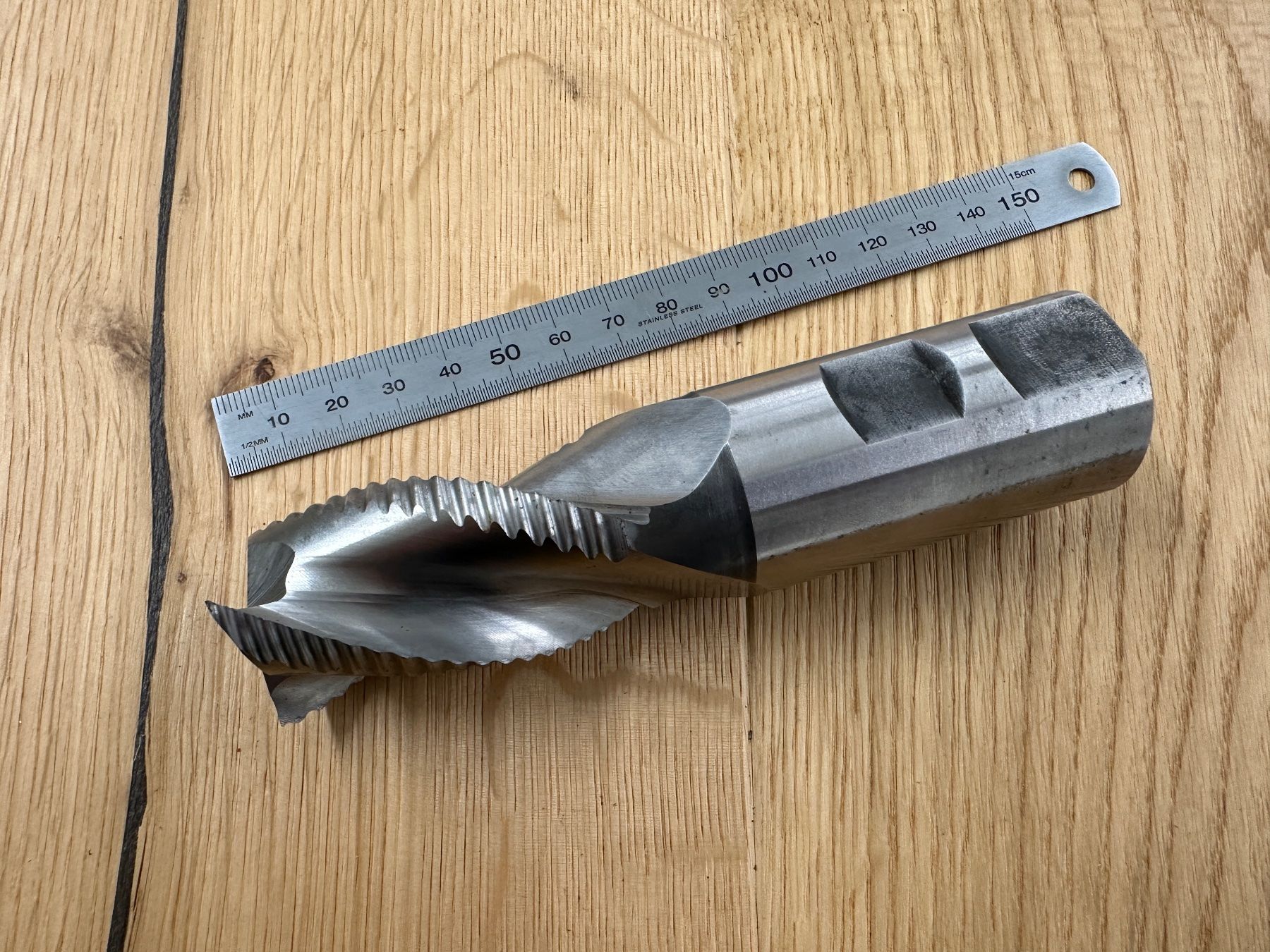 Tutti gli attrezzi: HSS Schruppfräser Ø30mm #9.4.5 – Usato da Kestenholz venduto da hstech.ch