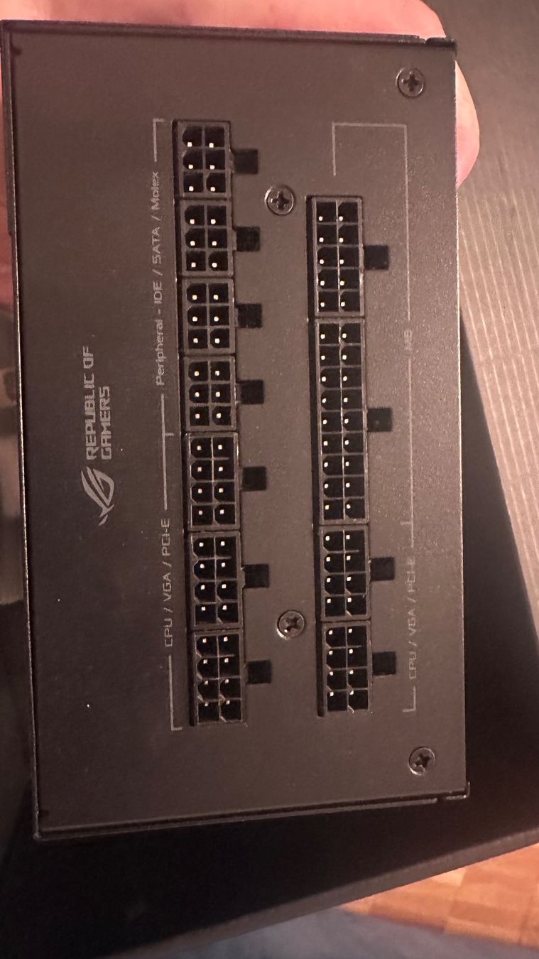 Asus Componenti elettronici: PC-Netzteil  ASUS ROG Strix 1000G Gold – Nuovo (secondo la descrizione) da Wädenswil venduto da dai_2bcv 3