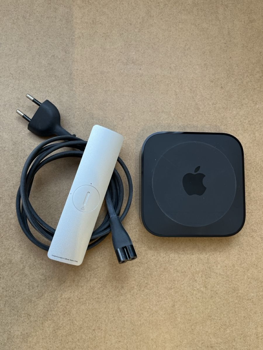 Apple Sistemi audio & multimediali: Apple TV Model A1469 – Usato da Zäziwil venduto da Nepomuk14 1