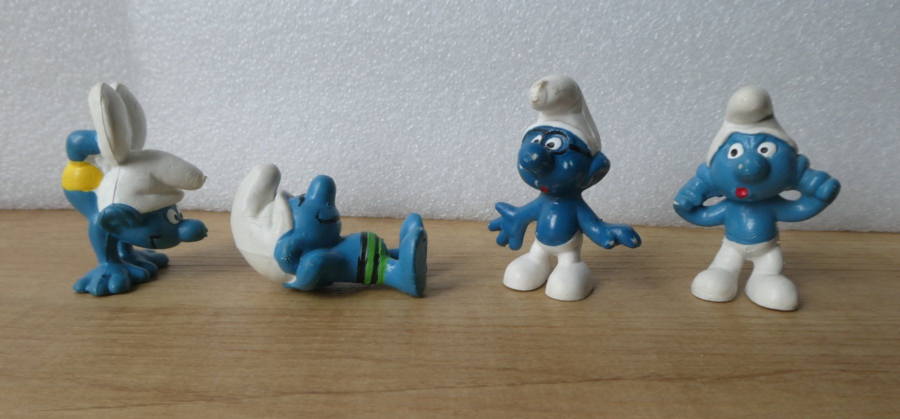 Schleich Figuren: Schlümpfe Peyo Schleich Brainy Handstand Schlumpf – Gebraucht aus Frauenfeld von ZAZ12 1