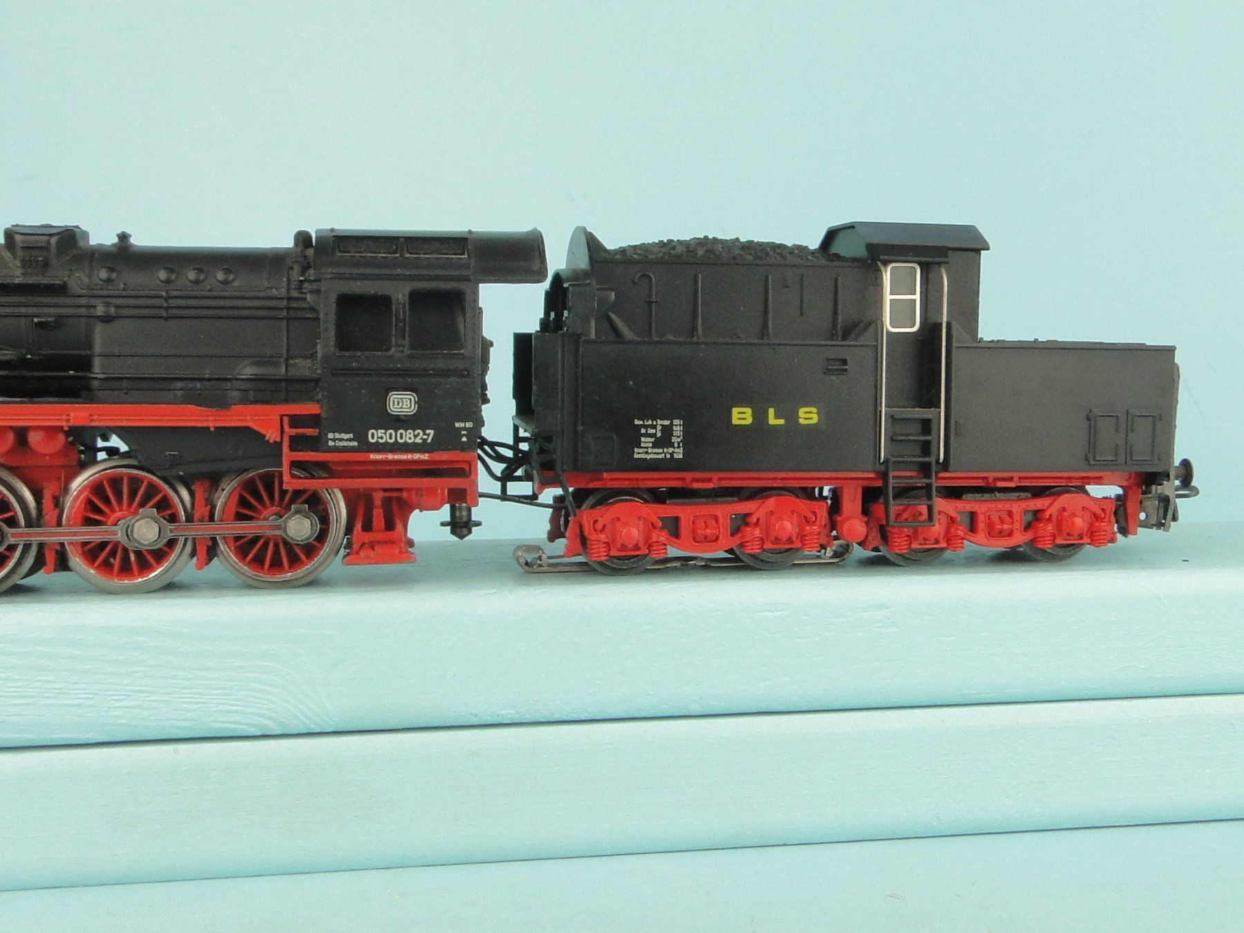 Märklin Modellini di ferrovie: Märklin 3084 BR 050 – Usato da Bülach venduto da cann11 8