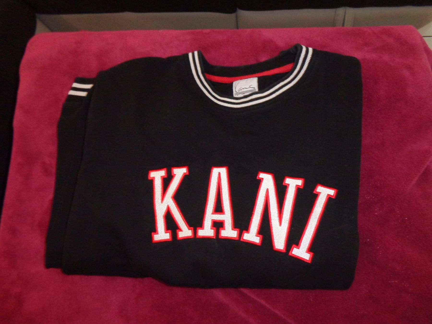 Maglioni & Felpe: Kani Sweatshirt Gr. S schwarz – Usato da Liestal venduto da Gecko16 5