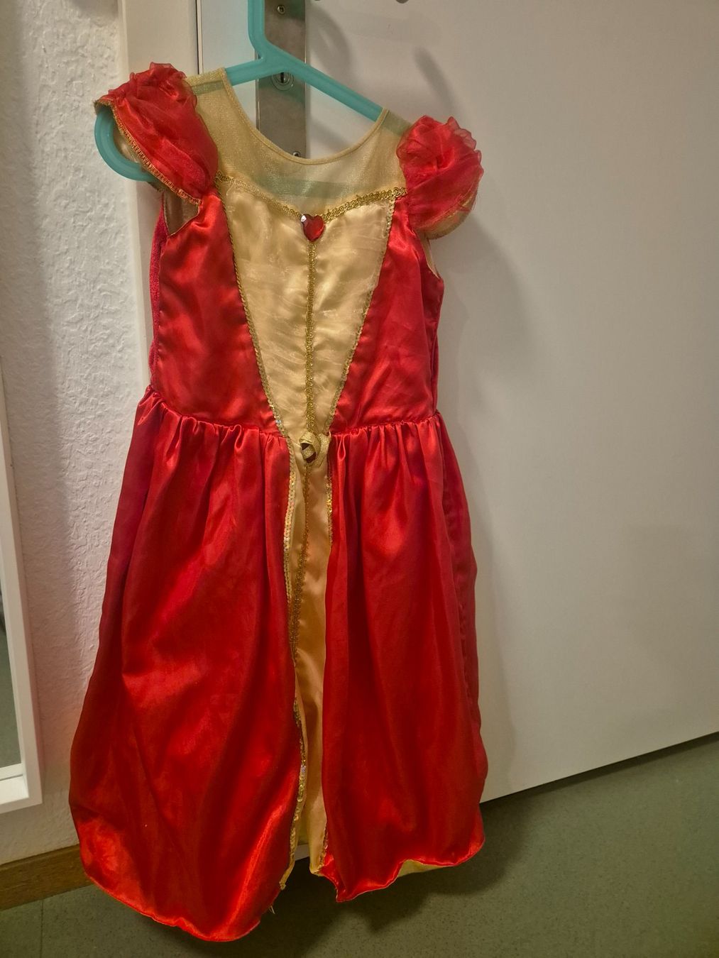 Costumi: Prinzessinnenkleid Bella – Usato da Spreitenbach venduto da Jus_299b 2