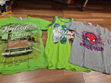 3 Jungen T-Shirts, Grösse 146, Sommer, B27