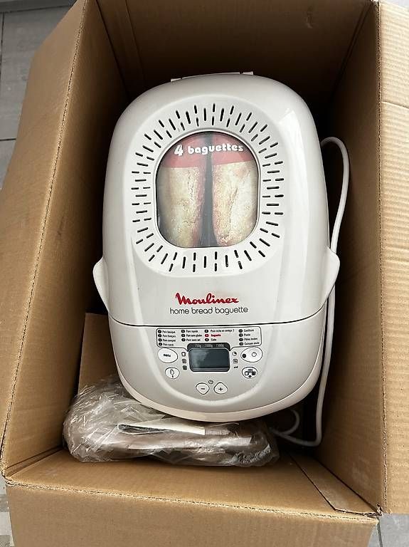 Elettrodomestici da cucina: Moulinex Home Bread Baguette  – Nuovo e nell'imballaggio originale da Zürich venduto da tuq_gv6g