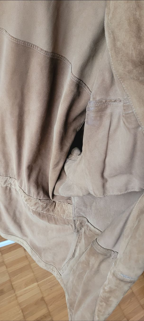 Versace Giacche: Vintage Gianni Versace Wildleder Jacke – Usato da Emmenbrücke venduto da gatasalvache 4