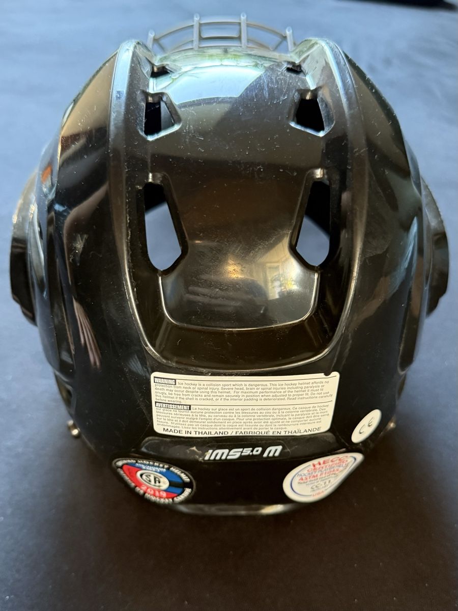 Bauer Caschi: Hockey Helm – Usato da Wangen b. Olten venduto da Svenja_H 1