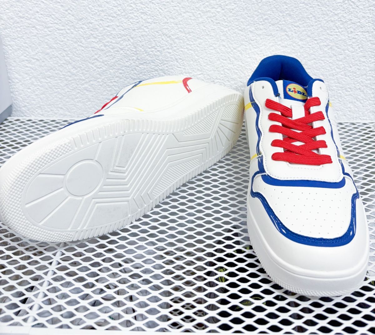 Lidl Scarpe da uomo: Lidl Baskets Neuves T.43 2025 – Nuovo e nell'imballaggio originale da Yverdon-les-Bains venduto da Livia.vtier 2
