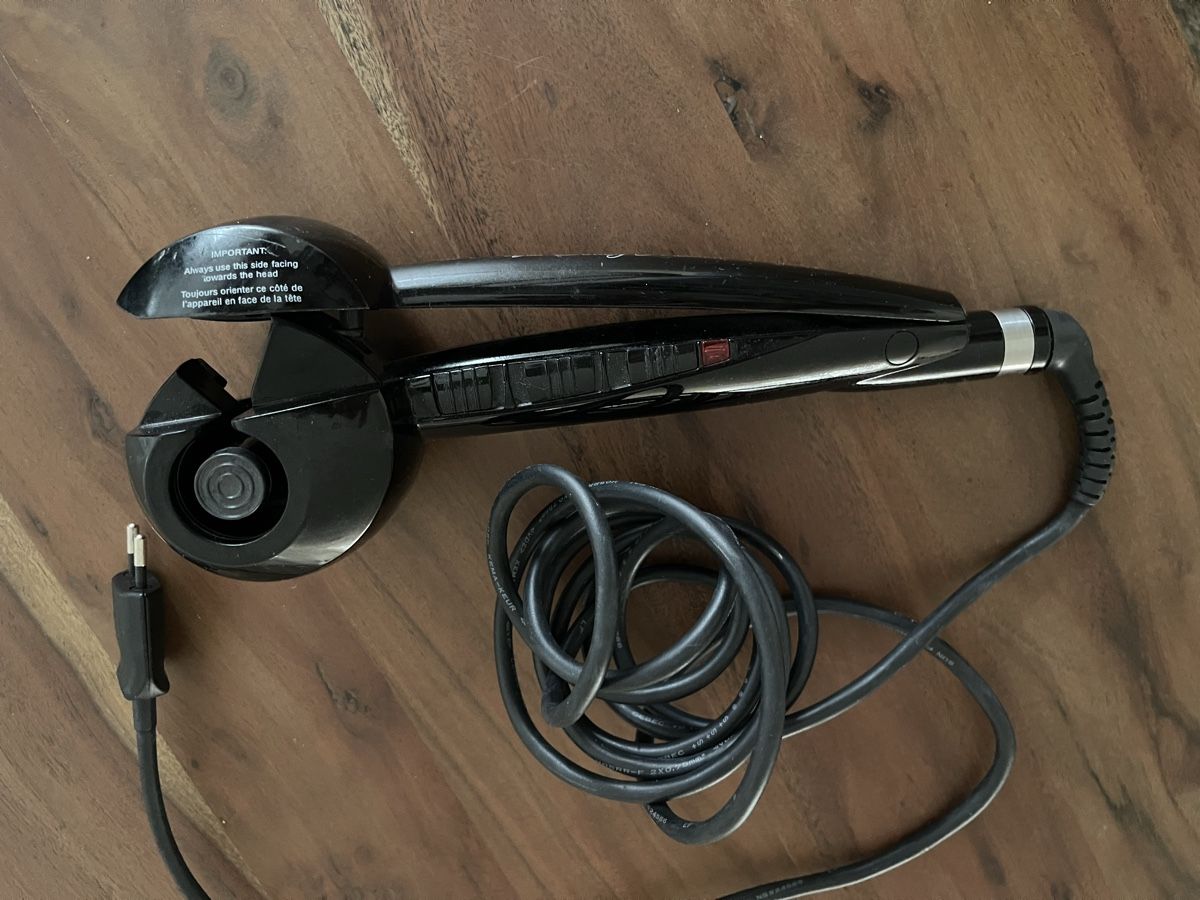 BaByliss Piastre & Arricciacapelli: Babyliss MiraCurl Pro 230  – Usato da Stallikon venduto da oez6e 1