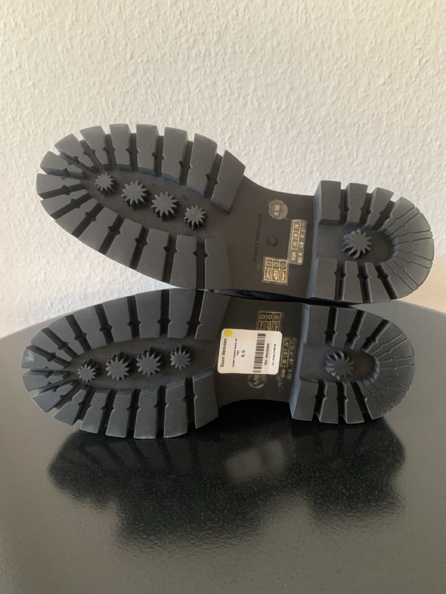 Stuart Weitzman Scarpe da donna: Stuart Weitzman: Exklusive Lammfell-Stiefel, 37, NP $700 – Nuovo (secondo la descrizione) da Luzern venduto da designluzern 9