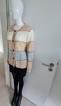 Strickjacke von ZE ZE