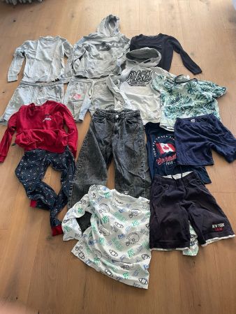 Jungenkleiderset Grösse 152 14-teilig- diverse Marken