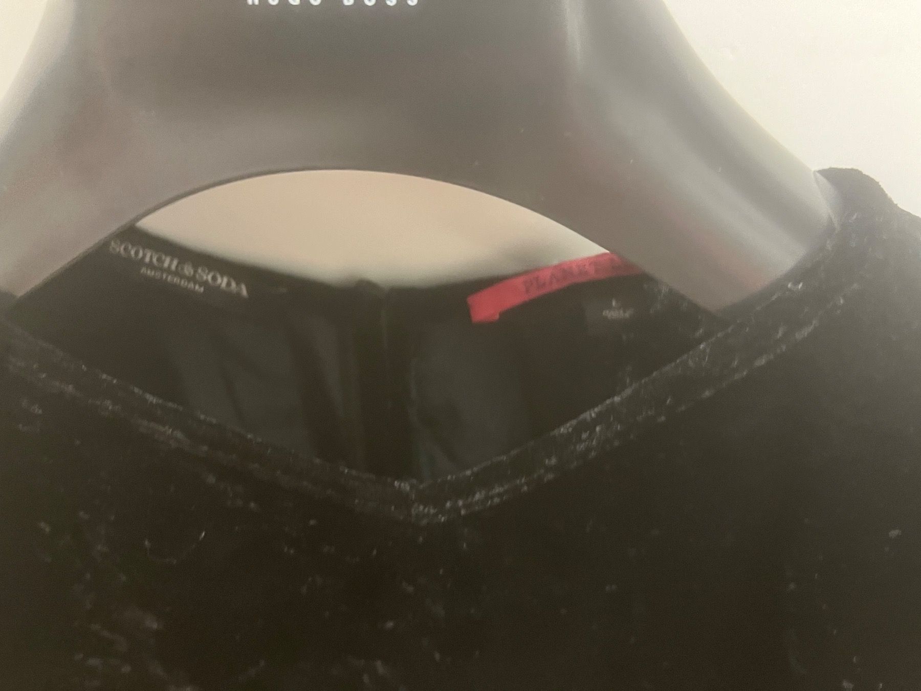 Maison Scotch Blusen: Scotch & Soda Samt-Oberteil, schwarz, Gr. L – Gebraucht aus Egg b. Zürich von adimoxon 1