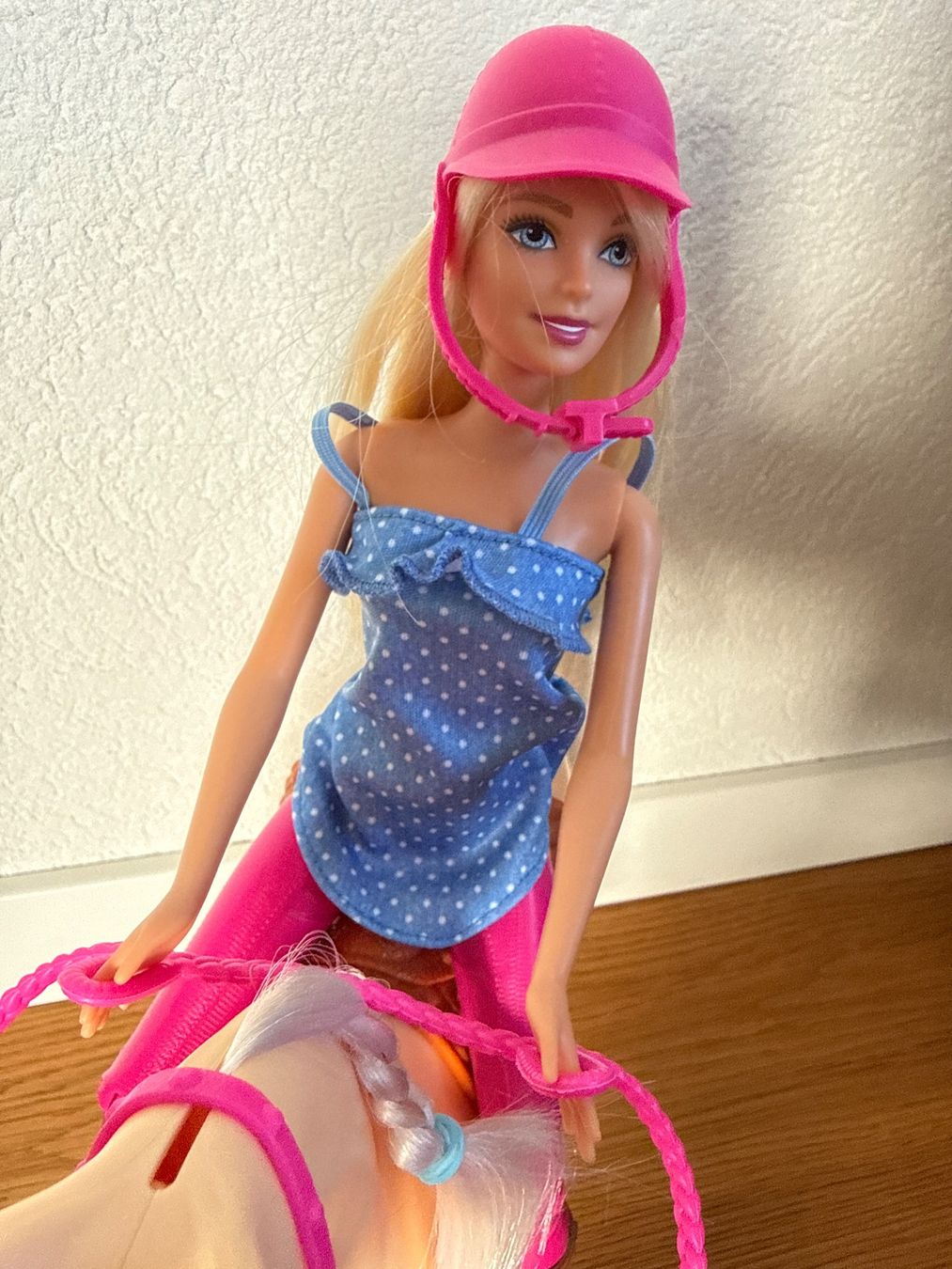 Spielzeuge: Barbie Reiterin mit Pferd – Gebraucht aus Wengi b. Büren von switte 1