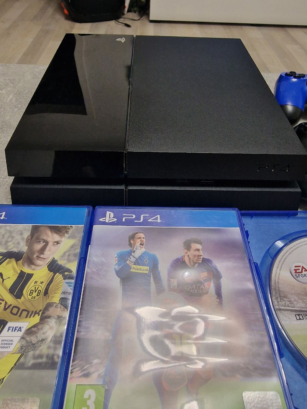 Sony Console: PS4 Konsole Schwarz mit Spiele  – Usato da Herzogenbuchsee venduto da ioa_zcm6 3