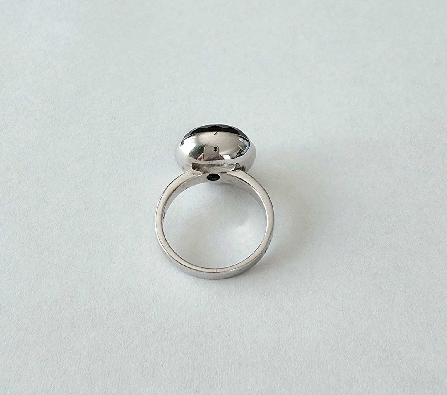 Anelli: Edler Silber Ring 925 mit Ovaler Moldvit-Kristall  - Neu – Nuovo e nell'imballaggio originale da Uetikon am See venduto da Coralreef 2