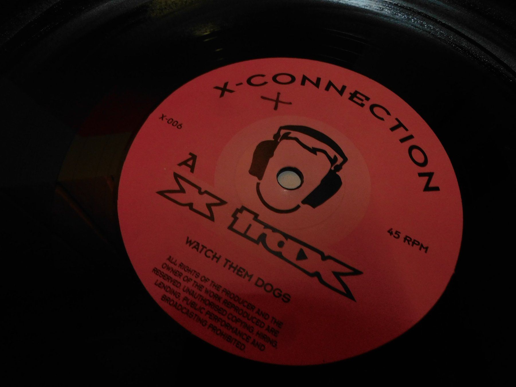 Dischi in vinile: LP - X - CONNECTION - Watch them Dogs     LP – Usato da Sursee venduto da 76 2