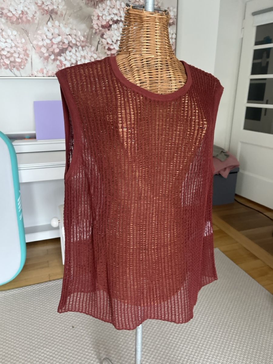 Tops: Stricktop bordeaux, Cartoon, 44 – D'occasion à Solothurn par Bobesch08 1