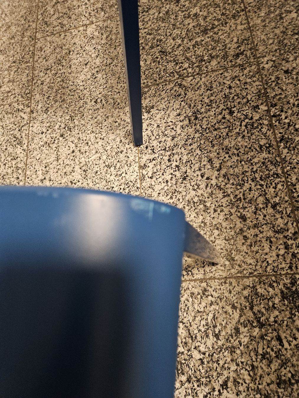 Stühle: 4 Blaue Stühle  – Gebraucht aus Murten von Langbaum 3