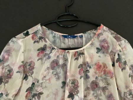 Bluse TOM TAILOR Blumenmuster Grösse 36 neuwertig