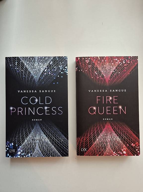 Livres: Bücher Fire Queen & Cold Princess – D'occasion à Horn par Sarina30