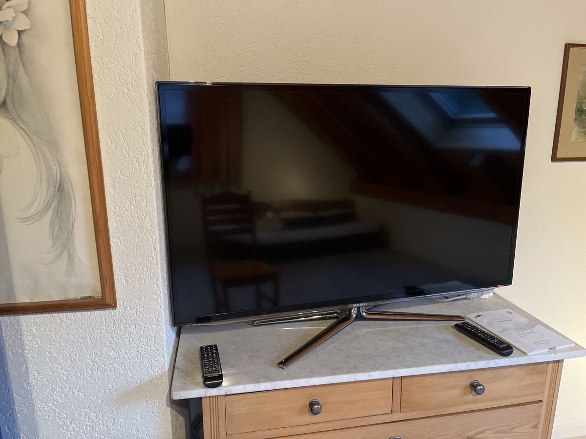 Samsung Televisori: Samsung TV, 46 Zoll – Usato da Tenniken venduto da Bombadil8