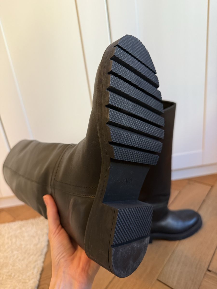 Scarpe da donna: Zara Lederstiefel, Gr. 37, NEU – Nuovo (secondo la descrizione) da Zürich venduto da MCM11 2