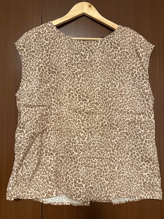Chemise en lin dessin léopard