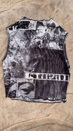 Y2K MESH TOP SCHWARZ-WEISS MIT ROCK
