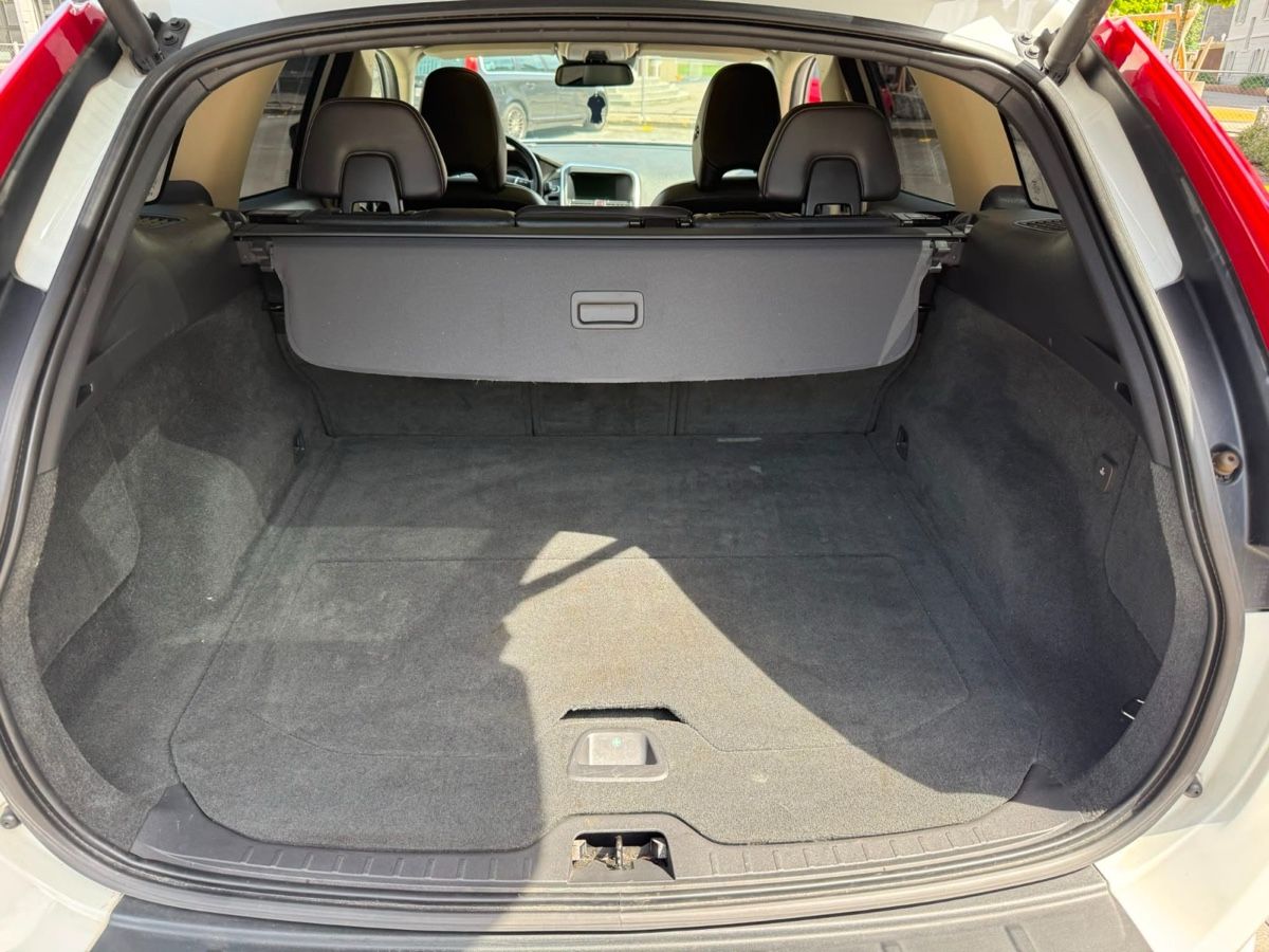 Volvo Automobili: Volvo XC60 D5 AWD – Usato da Arth venduto da Cirica 8