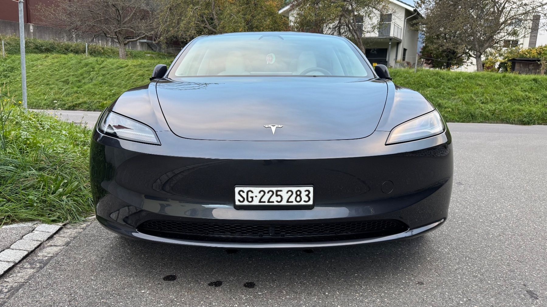 Tesla Automobili: TESLA Model 3 RWD Highland – Usato da Heiligkreuz - Mels venduto da indego