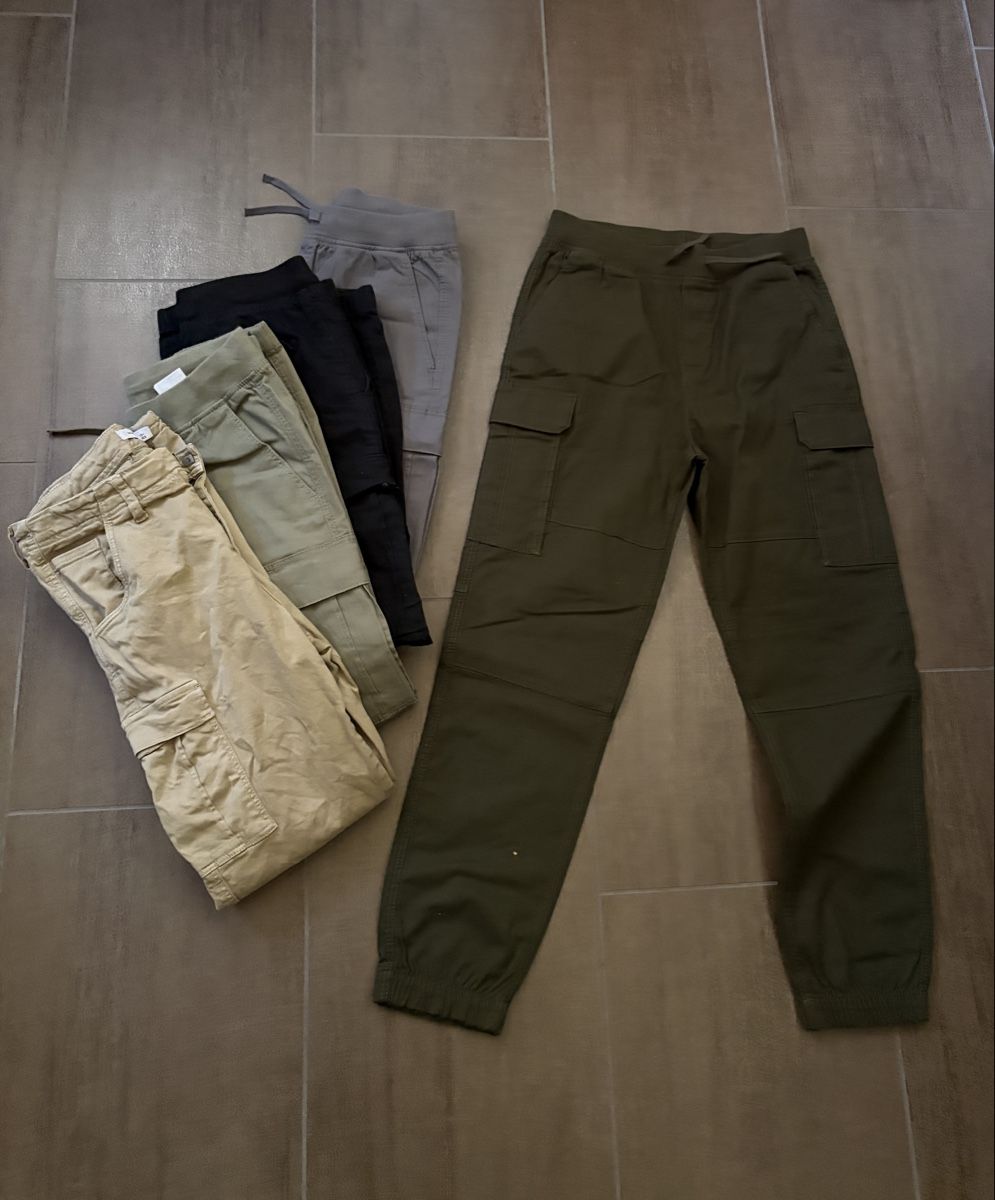 H&M Pantaloni: Hosen Gr. 158 – Usato da Tscherlach venduto da Colibry