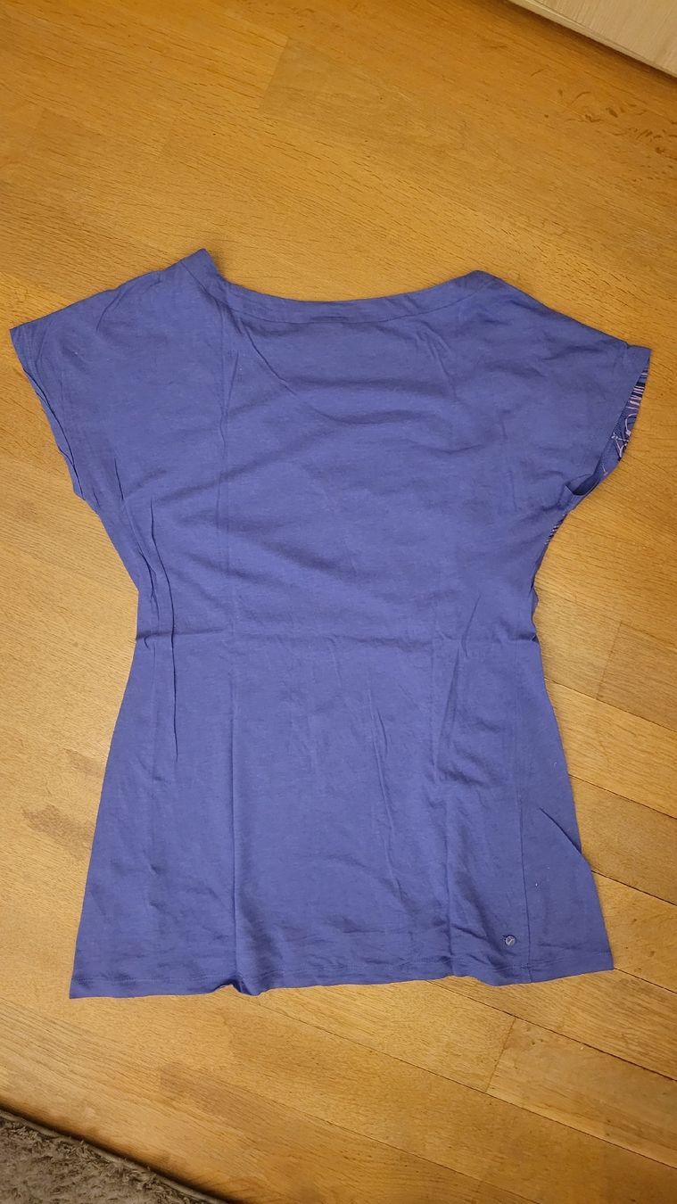 Puma T-shirt: Puma Shirt / Grösse 38 – Usato da Uetendorf venduto da Heyhey3661 1